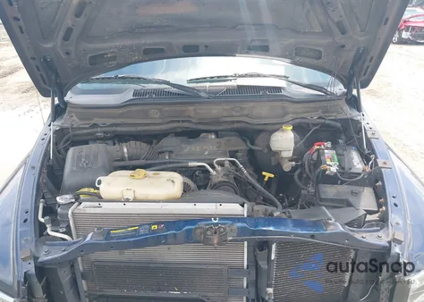 2004 Dodge Ram 1500 Slt/Laramie из США, поврежденный, VIN 1D7HA18D54S692561